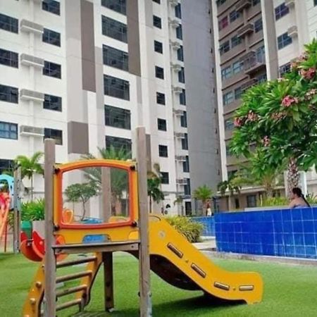 Horizon 101 A10 Shortwalk Robinson'S Mall + Free Wifi+ Netflix Cebu Stadt Exterior foto